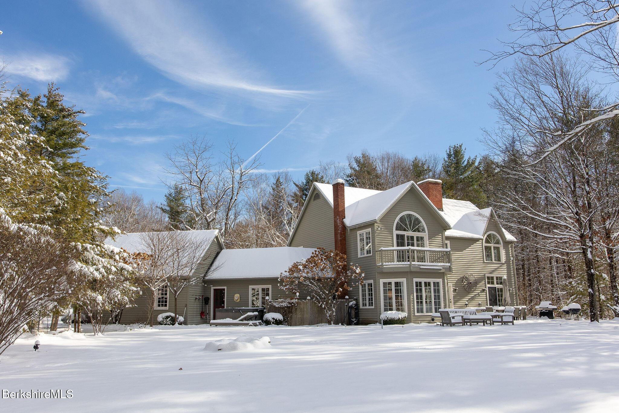 Image 3: Front Exterior