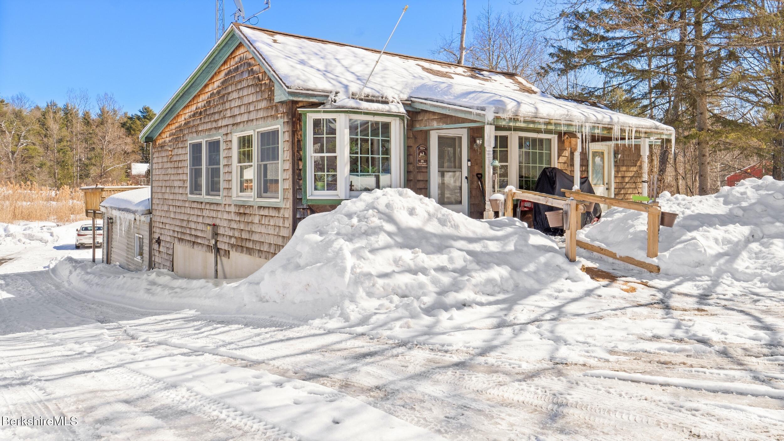 Image 2: front of home