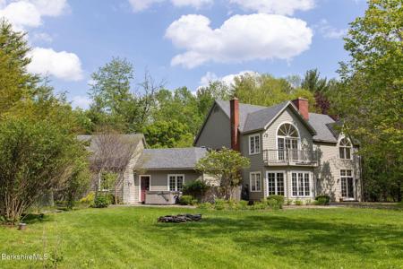 14 Old Tree Farm Rd