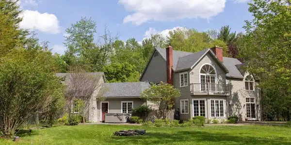 14 Old Tree Farm Rd