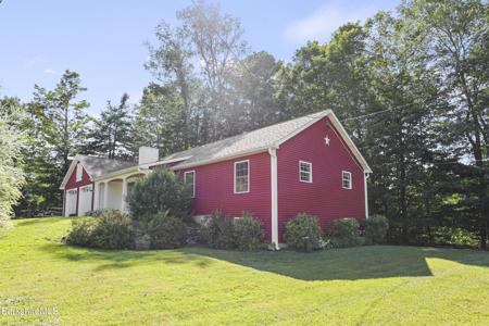 29 Balance Rock Rd