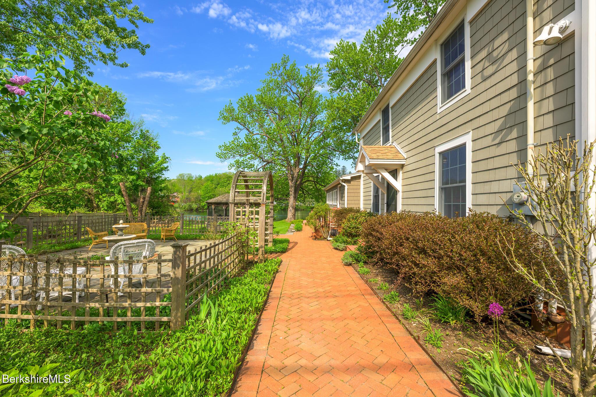 Image 4: 7 Swamp Rd