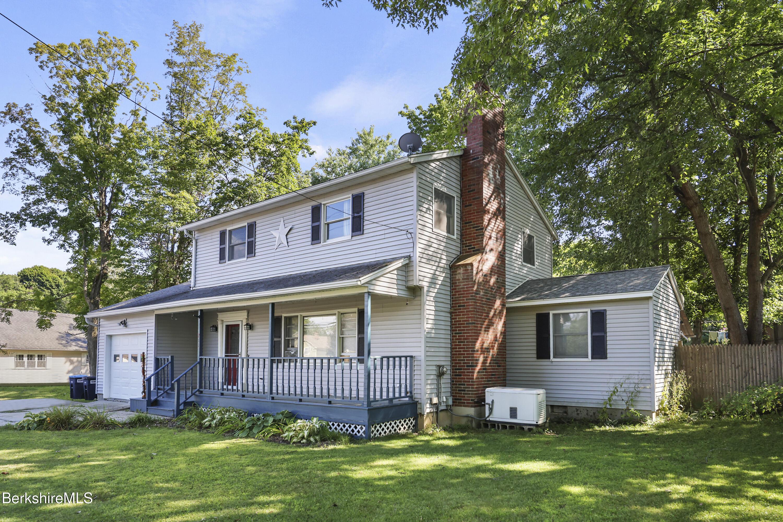 Image 2: Exterior Front
