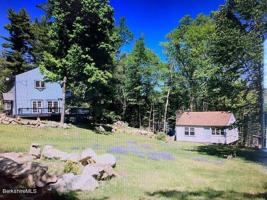 143 Rainbow Rd