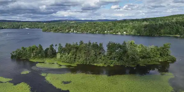 42 Lake Dr