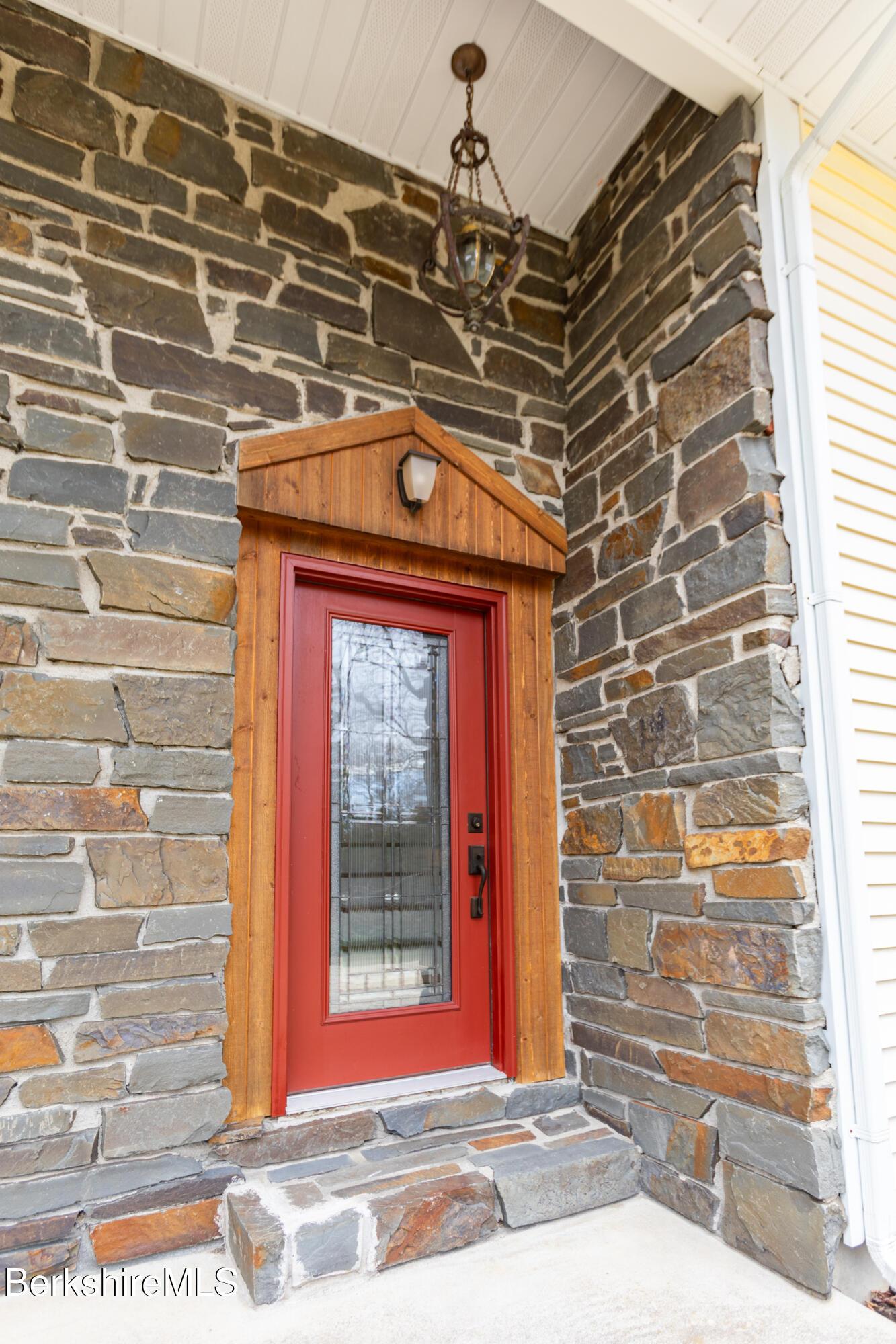 Image 4: formal entry