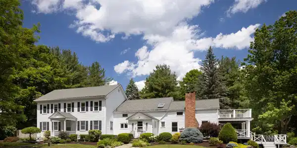 78 Interlaken Rd