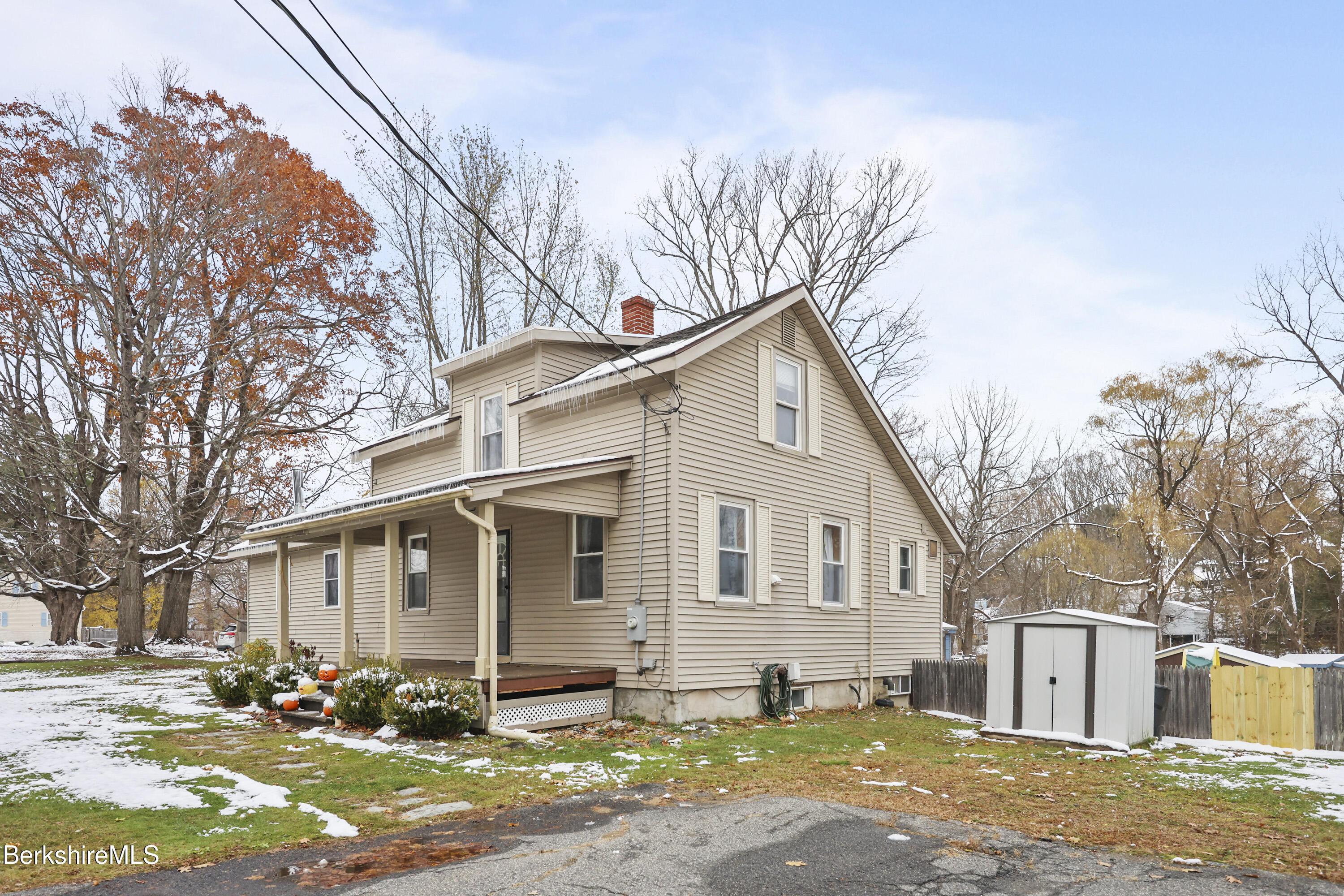 Image 3: Exterior Front