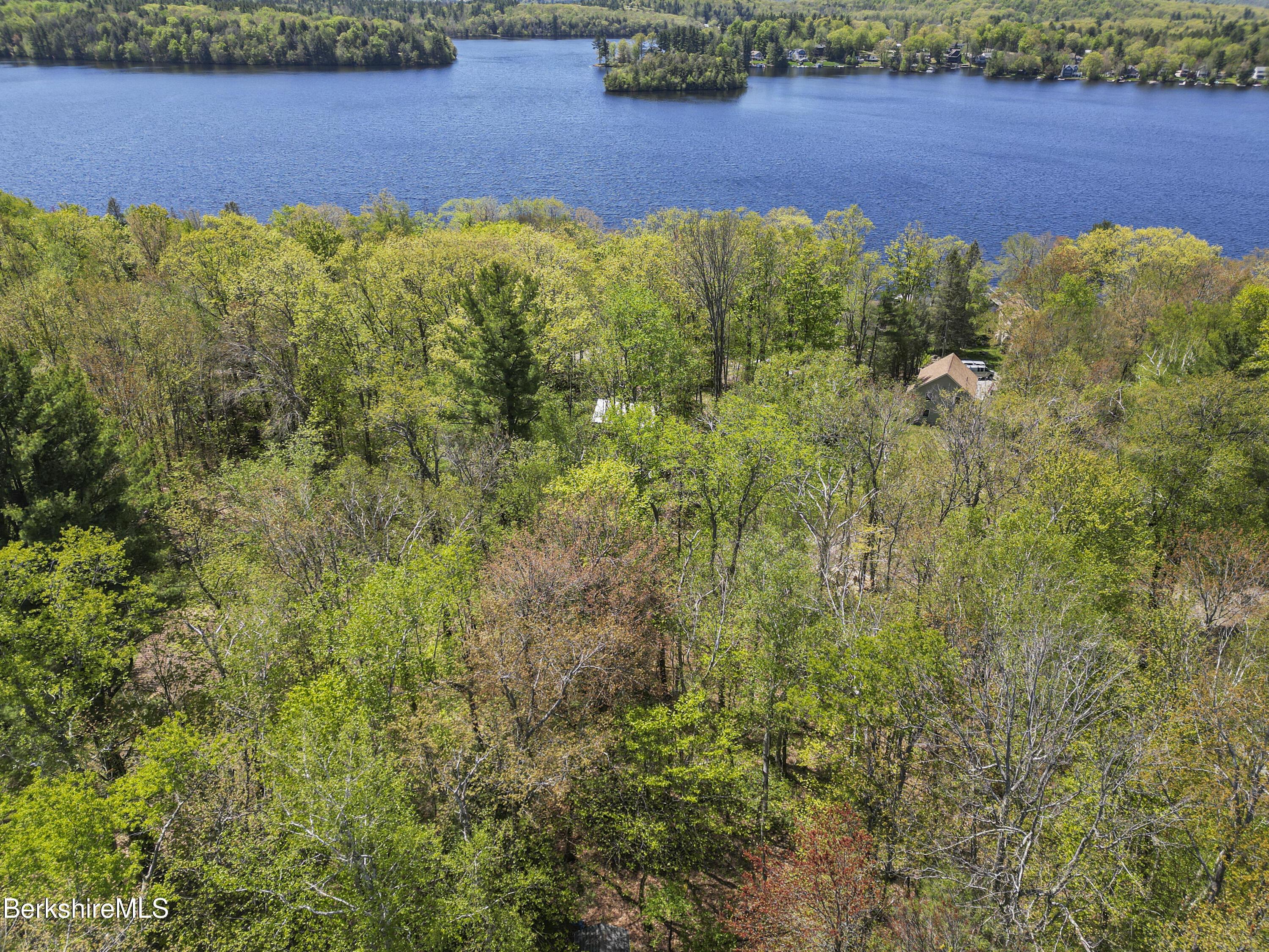 Image 4: 1-Lot 36 Aerial