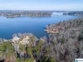 14 WATERS EDGE COVE