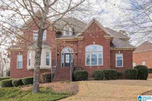5033 LAKE CREST CIRCLE