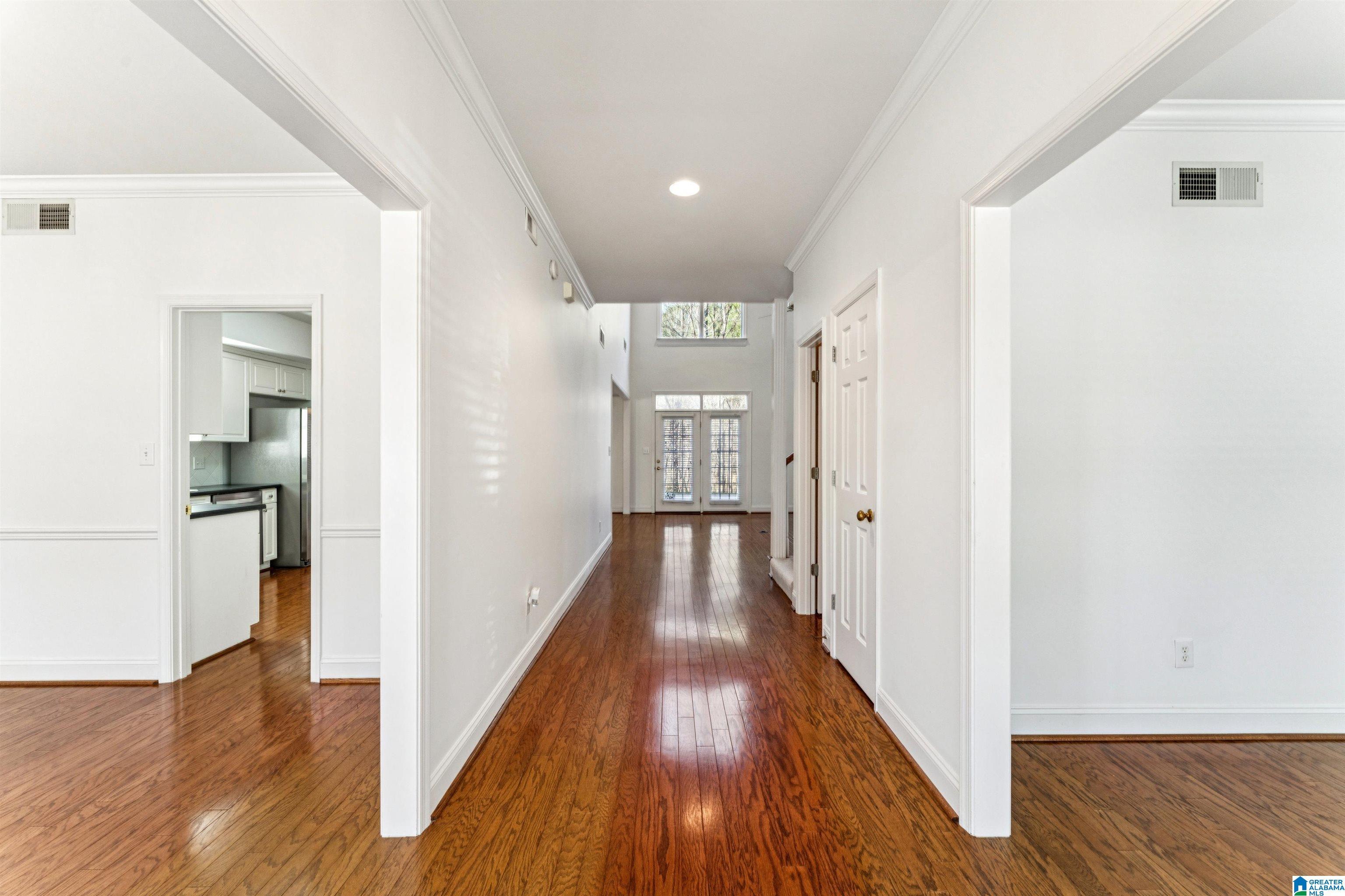 Image 2: Foyer Entrance