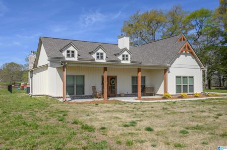 211 HARBOR LANE
