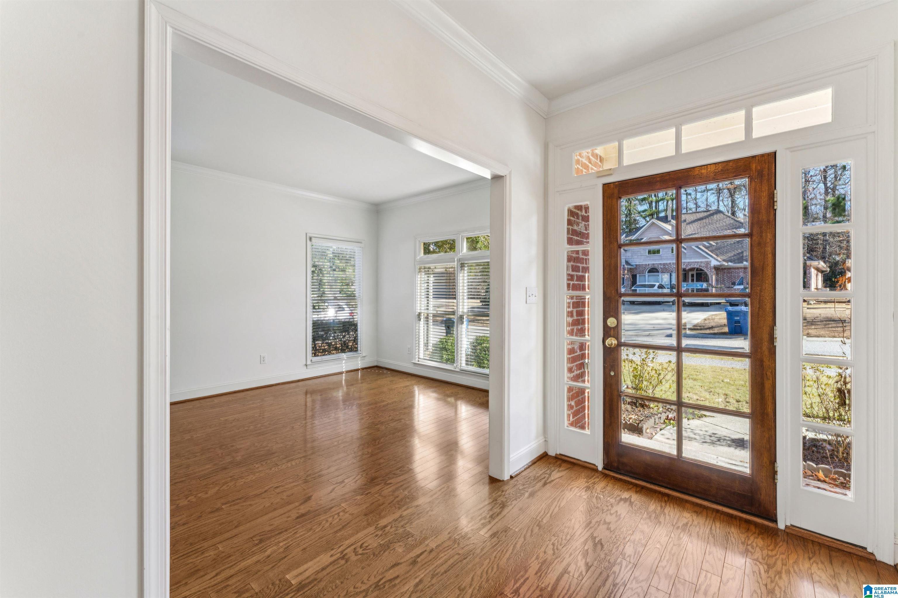 Image 4: View of Formal Living Rm/Office