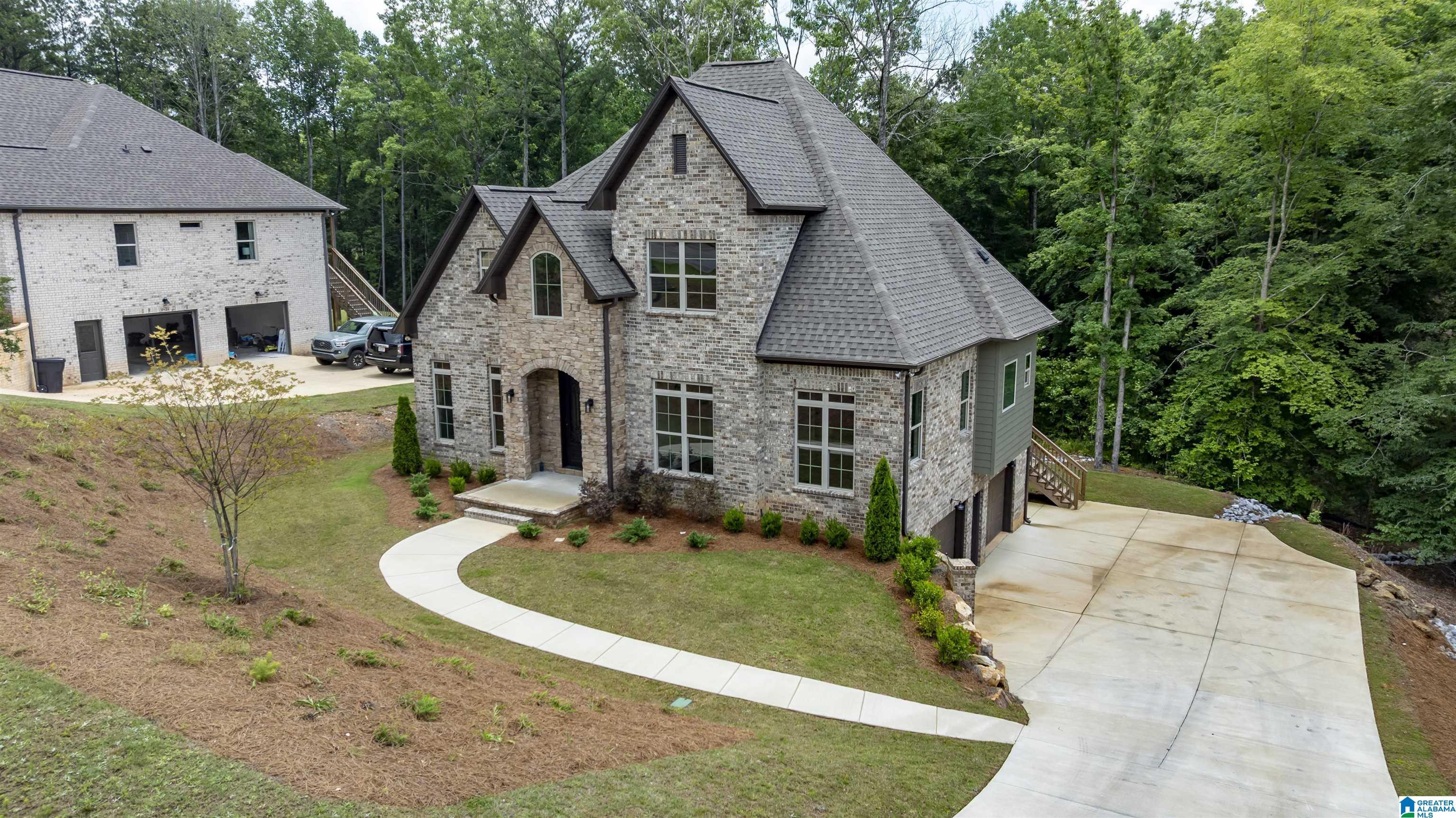 Image 2: Front Of Structure