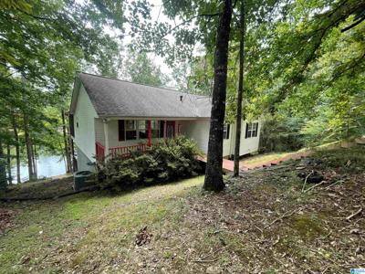 358 WADEETA DRIVE