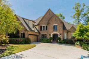 5655 LAKE TRACE DR