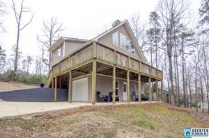 226 CHRISTINE LN
