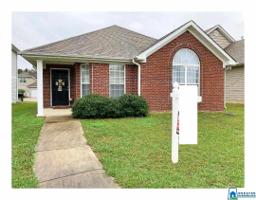 2082 VILLAGE LN