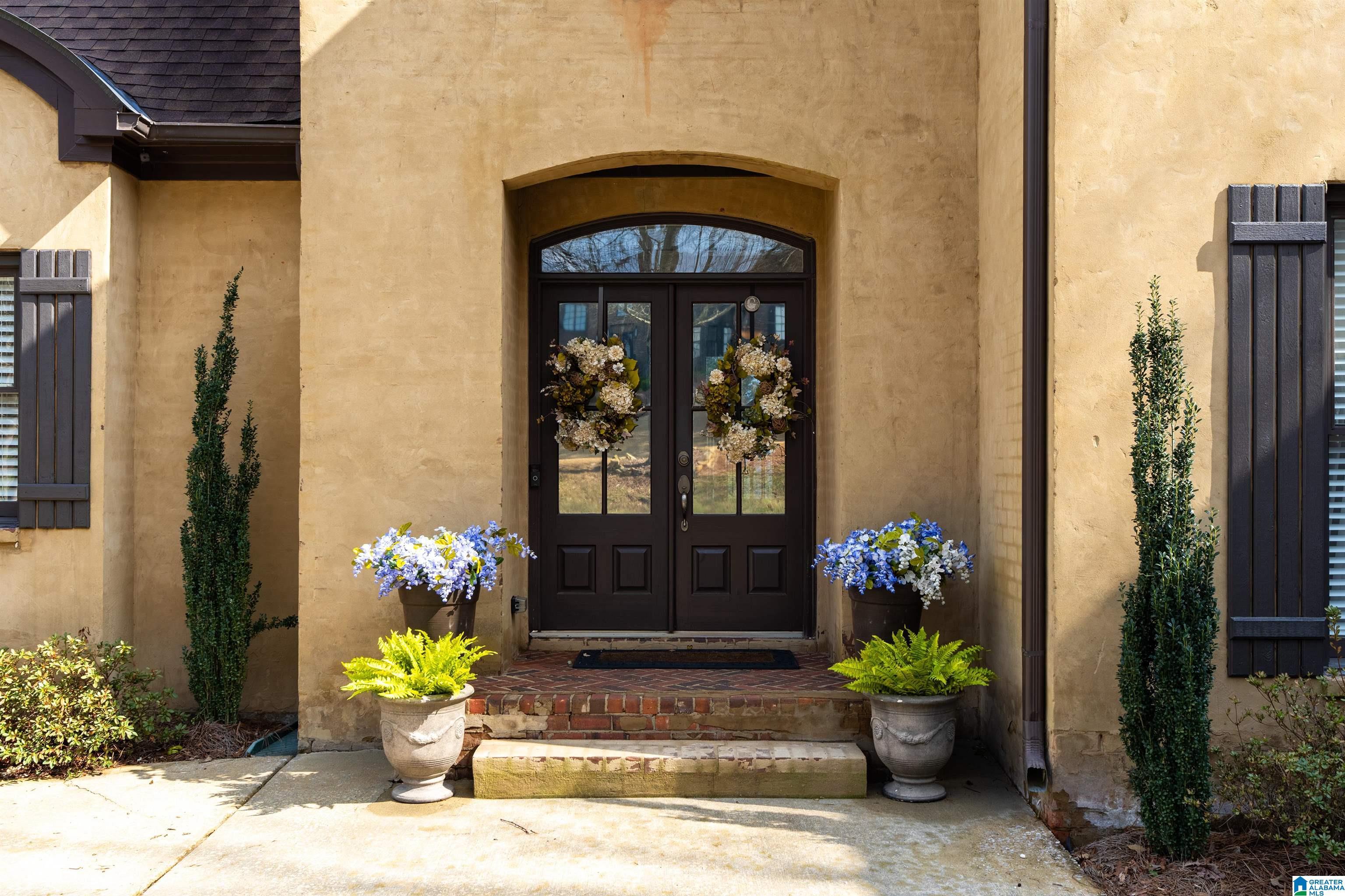 Image 3: Entry
