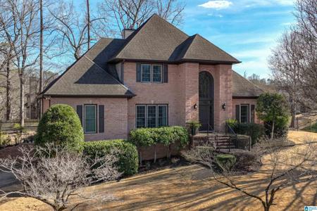 2090 BANEBERRY DRIVE