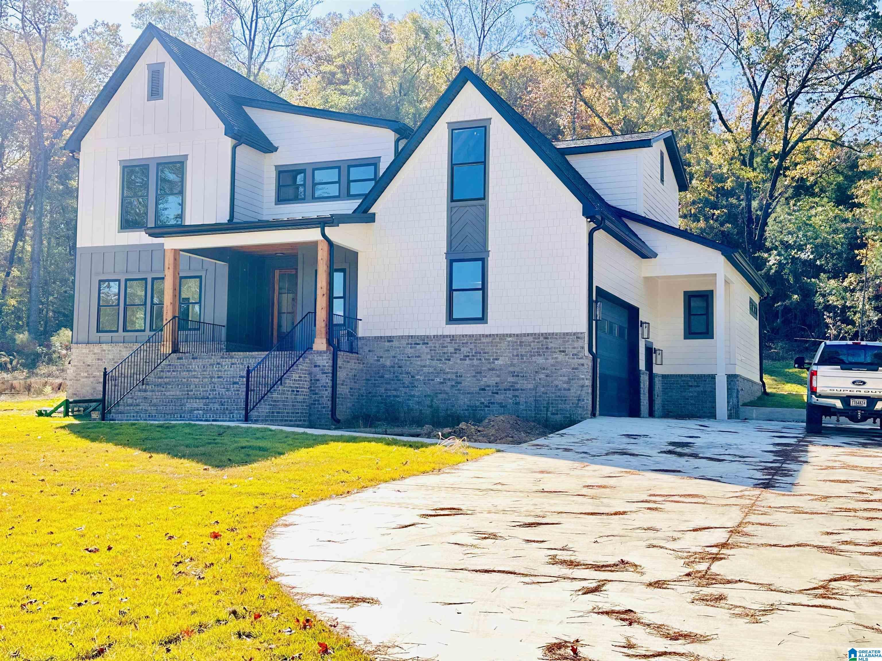 16282 HOLLY SPRINGS ROAD, NORTHPORT, AL lhrmls01907650