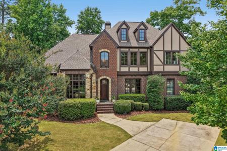1005 DEXTER CIRCLE
