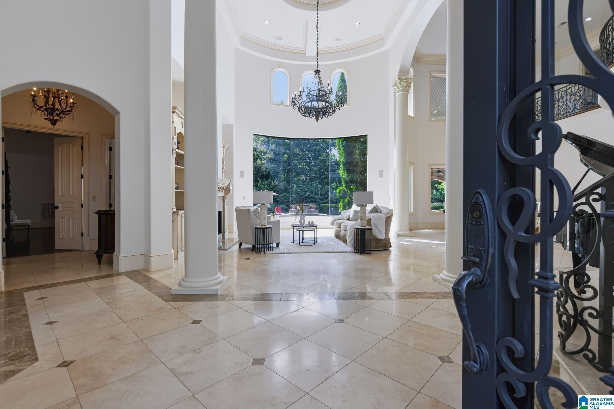 Image 3: Entrance Foyer