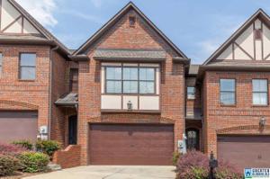 656 FLAG CIR