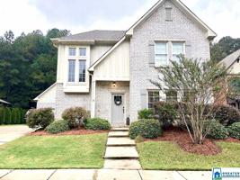 1657 CREEKSIDE DR