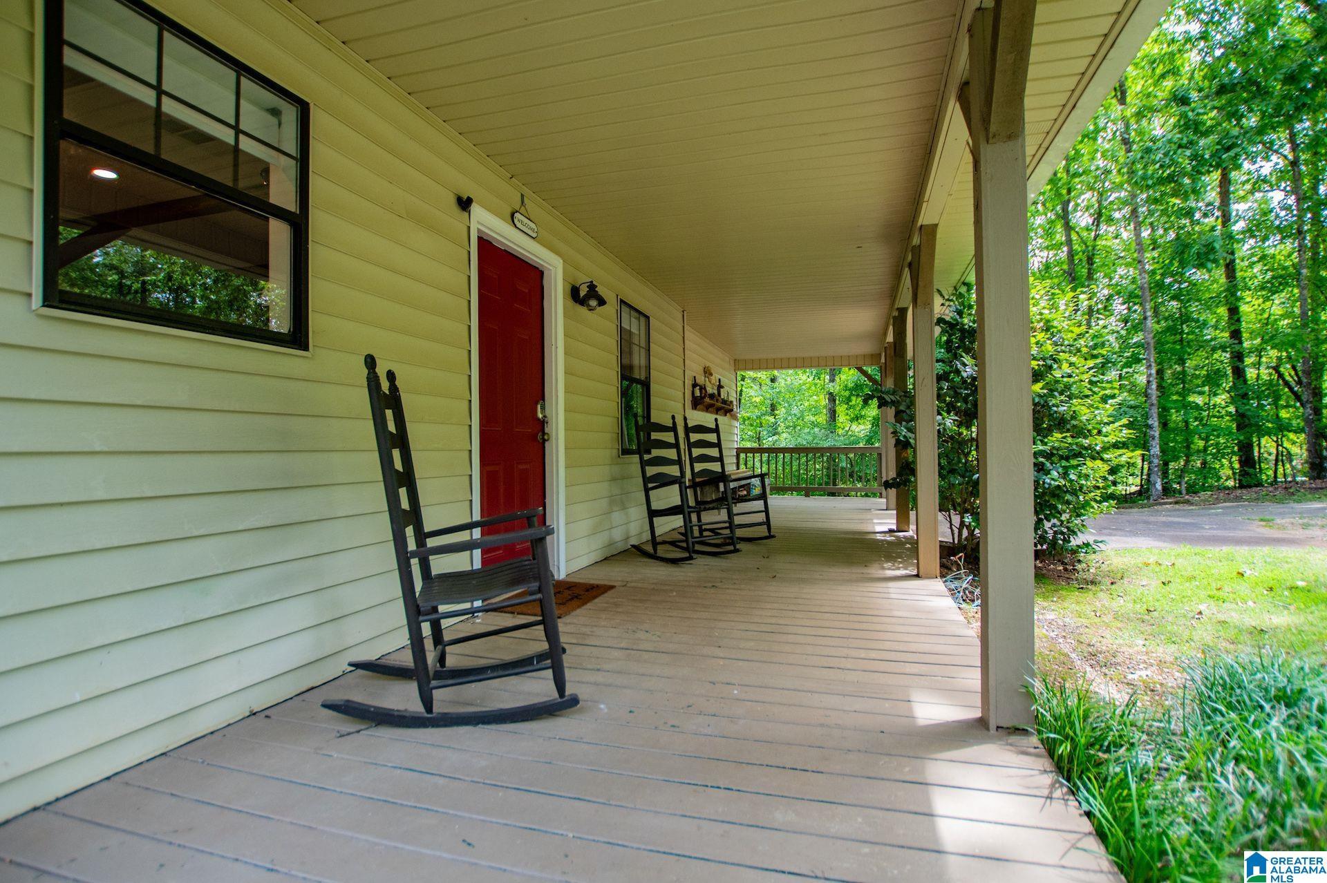 Image 3: FRONT PORCH