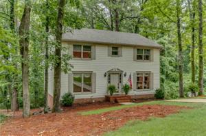 2041 SWEETGUM DR