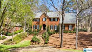 2005 LAKEMOOR DR