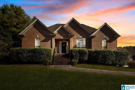 513 SUNSET LAKE LANE