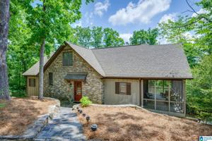 1439 W LAKESHORE DRIVE