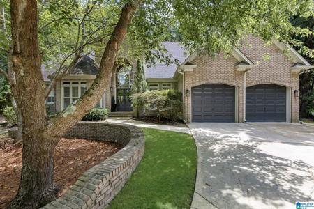 1080 HERMITAGE CIRCLE