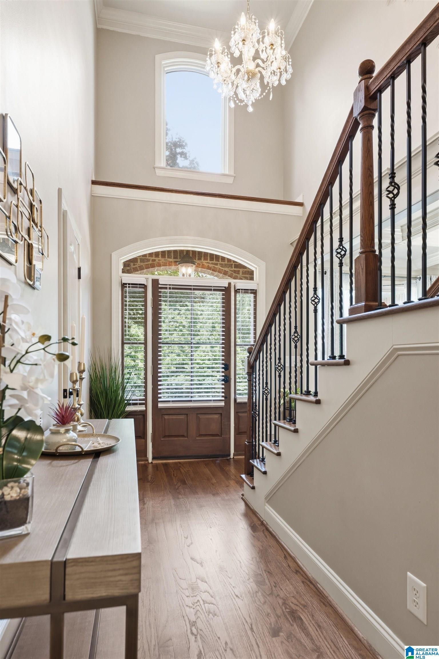 Image 4: Entrance Foyer