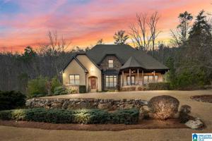 1095 GREYSTONE COVE DR
