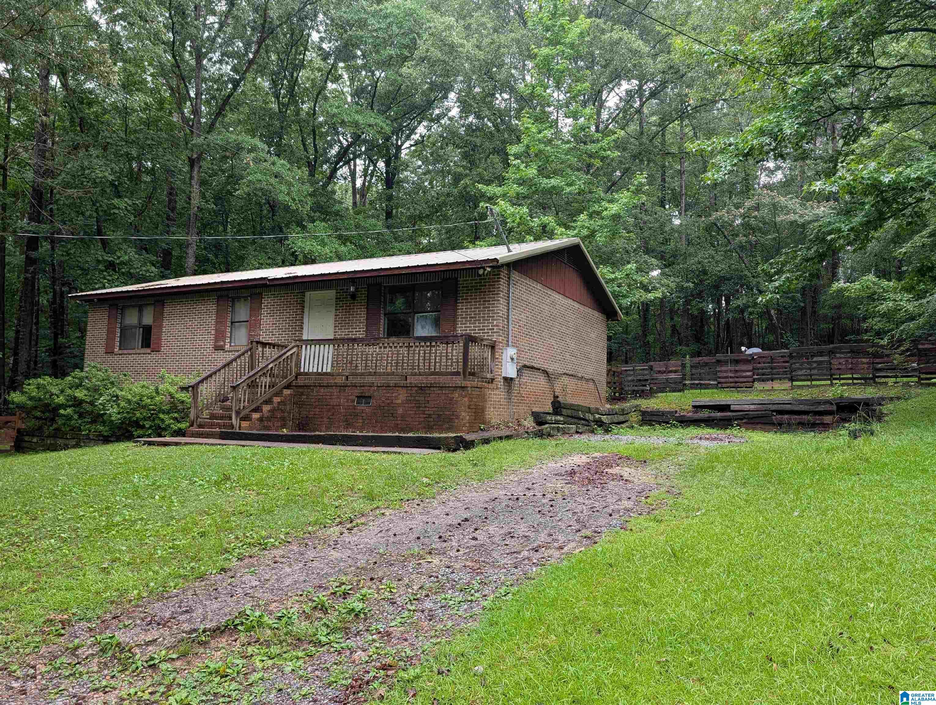 Image 2: Front Of Structure