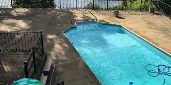 1928 LAKESIDE DRIVE
