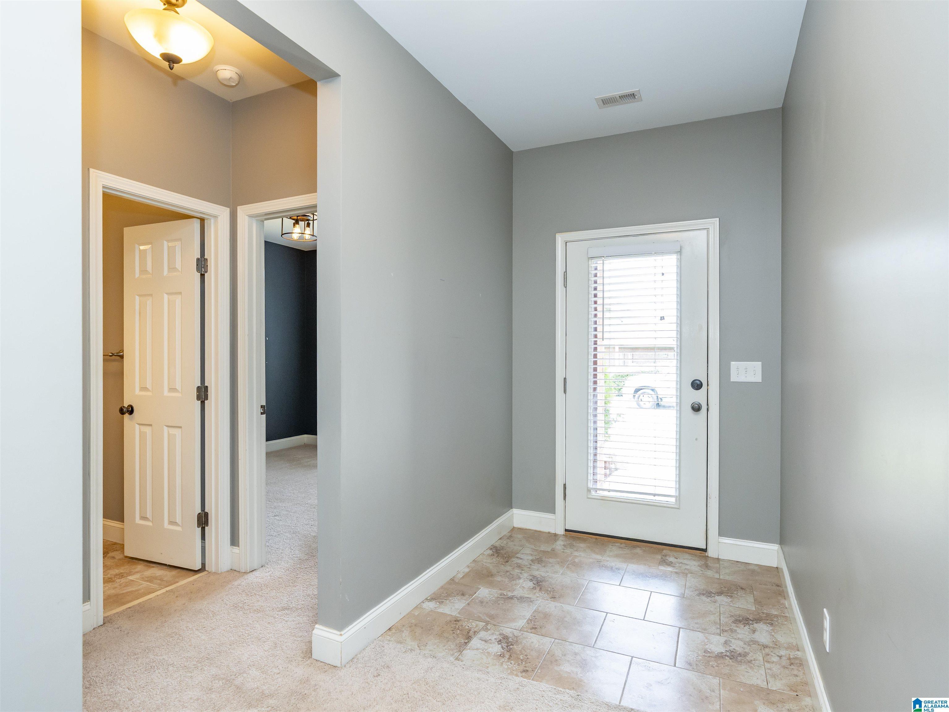 Image 2: Entry