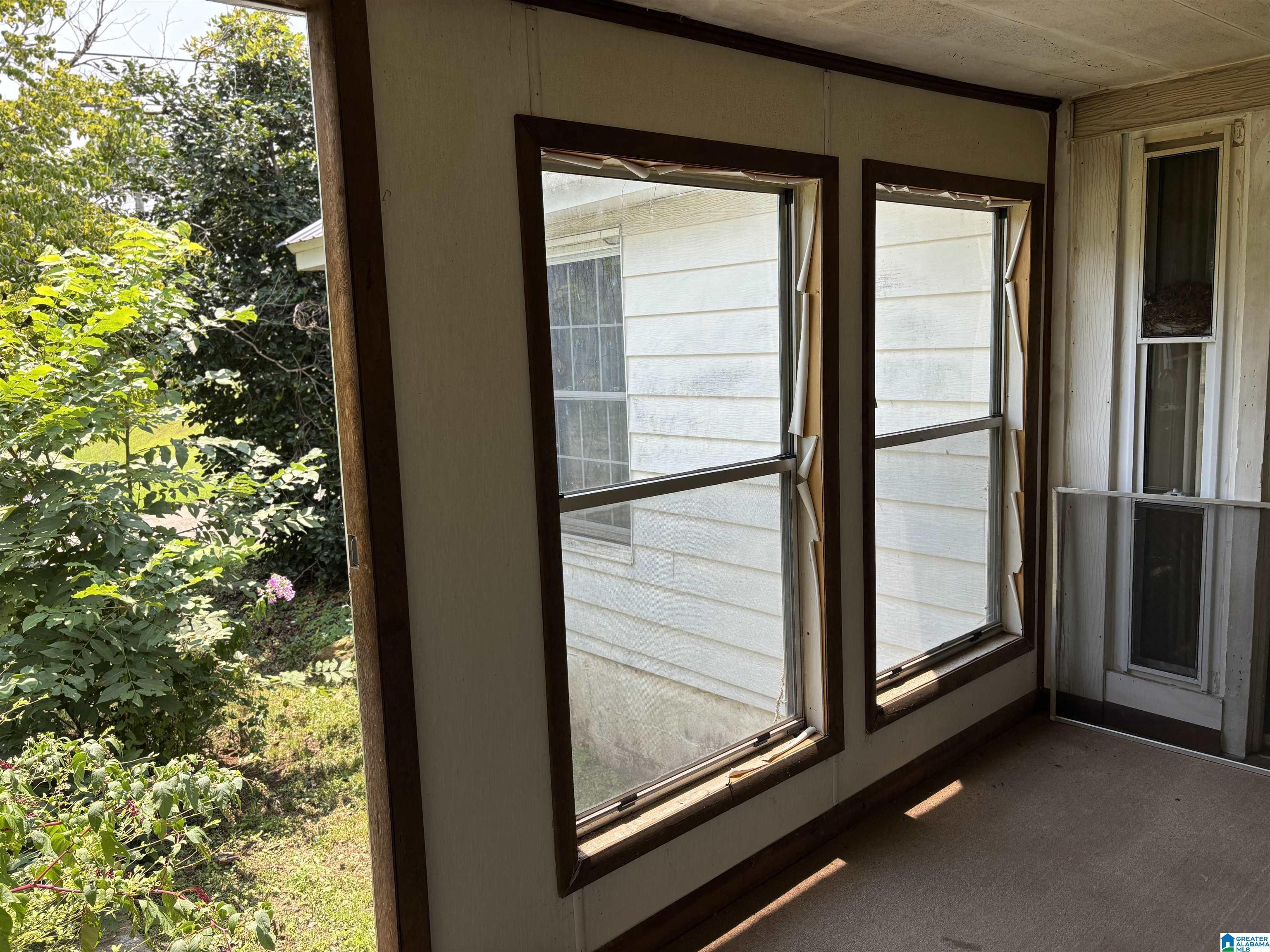 Image 4: Sun Room