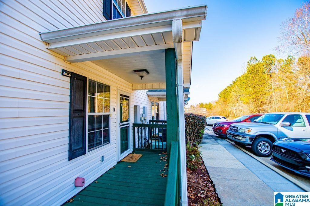 Image 3: SMALL SITTING AREA, FRONT PORCH