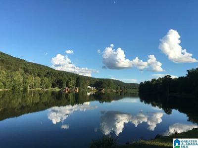 8279 EMERALD LAKE DRIVE W