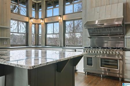 180 GRAYS FERRY ROAD