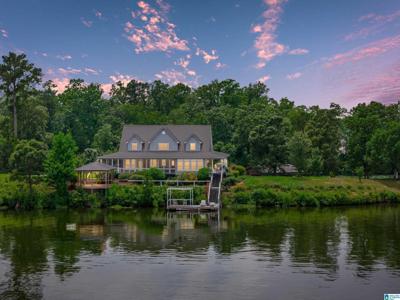 168 LAYKE POINTE