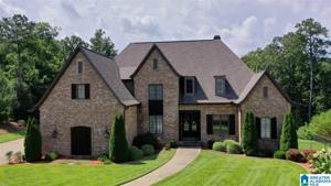 1009 CEDAR HOLLOW CIRCLE
