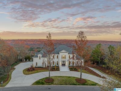 1238 GREYSTONE CREST