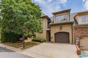 700 FLAG CIR
