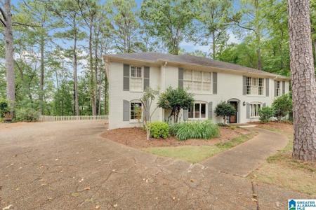 928 RIVERCHASE PARKWAY W